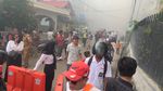 Foto: Dahsyatnya Api Lahap Hotel di Pusat Kota Jambi