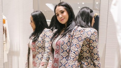 Intip Deretan Tas Mahal Nagita Slavina, Ada yang Seharga Mobil