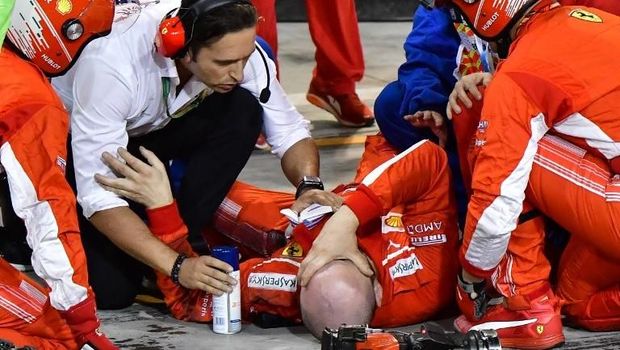 Seorang Mekanik Ferrari Patah Kaki Usai Terlindas Mobil Raikkonen