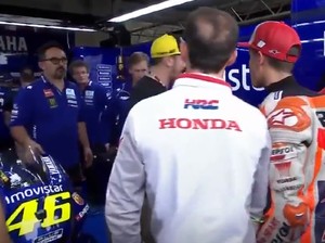 Video Situasi Panas Marquez Dihadang Temui Rossi di Paddock