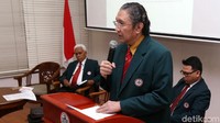 Ketua Umum PB IDI, Prof dr Ilham Oetama Marsis SpOG memberikan penjelasan terkait penundaan pemecatan dr Terawan dari IDI.