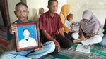 Air Mata Duka Istri Masinis Korban Tabrakan KA Sancaka vs Trailer