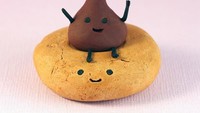 Kemudian gambar-gambar unik dirubah menjadi diorama, dan keduanya mulai membuat diorama makanan ini menjadi webcomic atau komik online yang memiliki alur kisah tentang makanan. Foto: Cuddles & Rage