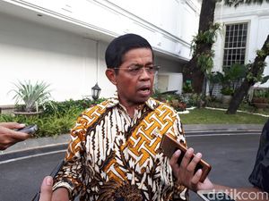Mensos Bantah Ucapan Eggi soal Presiden Buat Rakyat Miskin