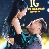 Wanita berusia 24 tahun ini diketahui berprofesi sebagai model. Tapi ia juga hobi melukis dan main gitar. Foto: Instagram/@faye_malisorn