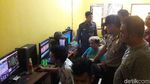 Foto: Penampakan Markas Judi Online di Cirebon
