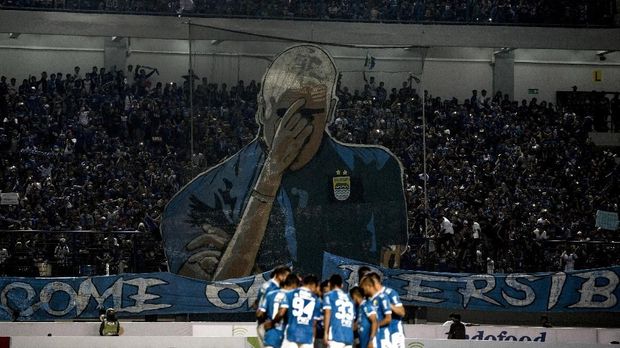 Persib Bandung bisa mengimbangi Arema FC di Stadion Kanjuruhan.