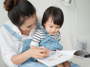 7 Mitos dan Fakta tentang Anak Bilingual