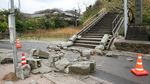 Penampakan Kerusakan Akibat Gempa 5,7 di Jepang