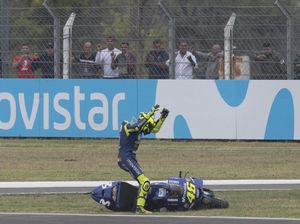 Agostini Tepis Sebuah Tudingan Rossi ke Marquez