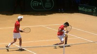 Duet kombinasi senior dan yunior yang telah mengoleksi empat gelar juara turnamen kategori ITF Men’s Futures ini sukses membungkam Sharmal Dissanayake/Harshana Godamanna 6-4 6-3 dalam laga berdurasi satu jam 19 menit.