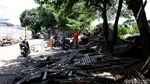 Puluhan Bangunan Semi Permanen di Kalideres Dibongkar