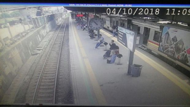 Gangguan Sinyal, KRL Kebayoran-Pondok Ranji Antre di 3 Stasiun
