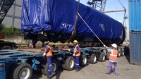 Dalam satu rangkaiannya terdapat 3 kereta dengan susunan 2 motor car atau kereta dengan roda penggerak sekaligus menyatu dengan kabin masinis dan 1 kereta sebagai trailer car. Dok. PT INKA (Persero).