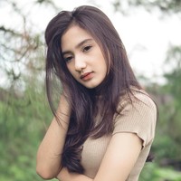 Dinda diketahui merupakan salah satu mahasiswi yang tengah menempuh pendidikan di Bandung. Foto: Instagram