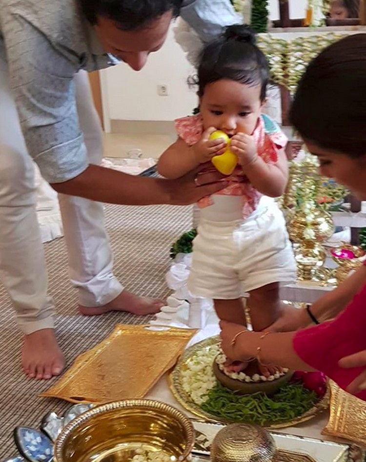 lucunya anak bos go jek nadiem makarim saat upacara turun tanah lucunya anak bos go jek nadiem makarim saat upacara turun tanah