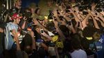 Foto: Mengingat Argentina 2015, Saat Marquez Jatuh Usai Duel vs Rossi