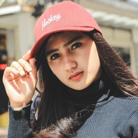 Hingga saat ini akun Instagram Dinda Maulina telah memiliki lebih dari 334 ribu followers. Foto: Instagram