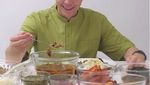 Awas! Jangan Gagal Fokus Sama Pose Makan Stefan William