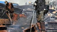 Belum maksimalnya industri hulu besi baja Indonesia membuat  kalangan pelaku industri besi baja nasional mengandalkan pasokan besi bekas (scrap) sebagai bahan baku.