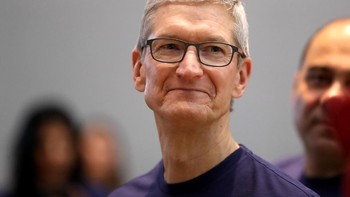CEO Apple, Tim Cook, diketahui tidak pernah memiliki akun Facebook pribadi. Ia bahkan melarang keponakannya untuk menggunakan jejaring sosial tersebut. (Foto: GettyImages)