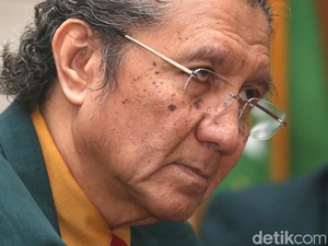 Kalah Lawan Jokowi, Ini Tangkisan-tangkisan Prof Ilham Oetama Marsis