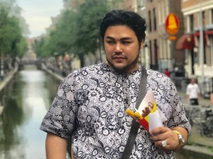 Makeup Iis Dahlia Ramai Dikomentari, Ivan Gunawan Membela