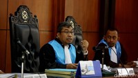 Keputusan penolakan gugatan tersebut dibacakan oleh Ketua Majelis Hakim PTUN M. Arief Pratomo saat membacakan putusan di Jakarta, Selasa (10/4/2018).