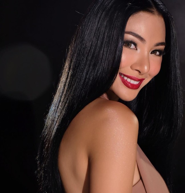 Inilah Supaporn Malisorn atau lebih dikenal sebagai Faye Malisorn, pemenang Miss Grand Thailand 2016 dan runner-up 2 di ajang Miss Grand International 2016. Faye baru saja kembali ke Thailand setelah berada di Indonesia dan menghabiskan waktunya bersama Ivan Gunawan. Foto: Instagram