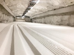 Cuma di Swedia, Terowongan Bersalju Jadi Tempat Main Ski