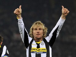 Pavel Nedved merupakan salah satu gelandang terbaik yang pernah dilatih Capello di Juventus. (Foto: New Press/Getty Images)
