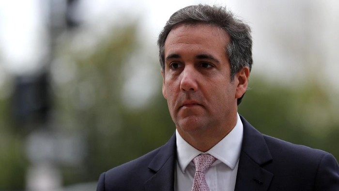 FILE PHOTO: Michael Cohen, personal attorney for U.S. President Donald Trump, arrives to appear before Senate Intelligence Committee staff as the panel investigates alleged Russian interference in the 2016 U.S. presidential election, on Capitol Hill in Washington, DC. U.S., September 19, 2017. REUTERS/Jonathan Ernst/File Photo