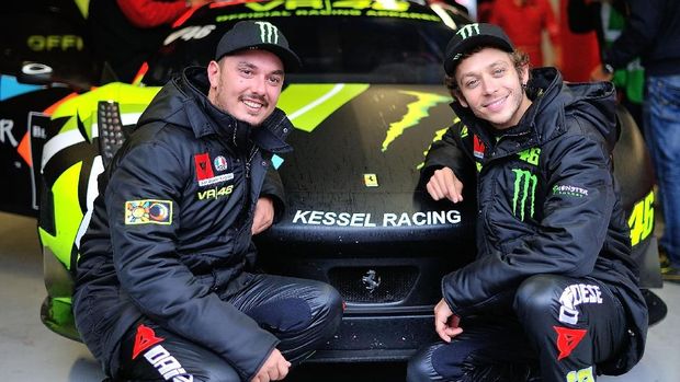 MONZA, ITALY - APRIL 13:  Drivers Alessio 