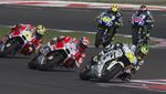 Foto: Mengingat Argentina 2015, Saat Marquez Jatuh Usai Duel vs Rossi