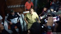 Bupati Bandung Barat Jumpa Pers Akui Didatangi KPK