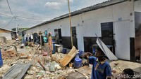 Saat ini sebanyak 56 shelter sudah dibangun, dari rencana pembangunan berjumlah 107 shelter.