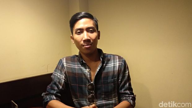 Aby Restapi: Pertobatan Seorang Waria