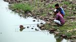 Foto: Mencari Ikan di Situ Gintung