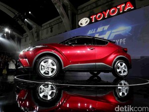 Toyota C-HR Jadi Rebutan di Mana-mana