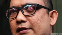 Novel khawatir teror serupa berulang pada pegawai KPK. Dia meminta agar pemerintah tidak abai dengan potensi teror-teror semacam itu.
