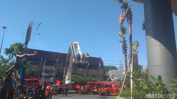 Dua skylift dikerahkan