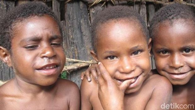 Konsep Gambar Lucu Anak Papua Joget, Gambar Lucu