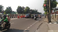 Tak ada antrean yang berarti dari jalur yang sering disebut jalur neraka kemacetan itu (Foto: Samsudhuha Wildansyah/detikcom)