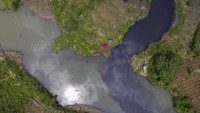 Kementerian Lingkungan Hidup dan Kehutanan bahkan sudah mengeluarkan larangan untuk tidak membuang limbah tersebut ke Sungai Citarum. Raisan Al Farisi/ANTARA FOTO.