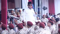 Partai Gerindra secara resmi memberikan mandat kepada Prabowo Subianto maju jadi capres 2019 saat rakornas di kediaman Prabowo di Hambalang, Bogor. Keputusan ini didasari aspirasi dari seluruh kader Gerindra yang mendorong Prabowo nyapres. (Foto: Twitter @Fadlizon)