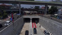 Sudah ada yang lewat underpass Mampang hari ini? (Foto: ANTARA FOTO/Hafidz Mubarak A)