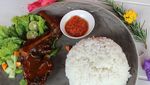 Yang Mau ke Bandung, Bisa Mampir ke Kafe Berundak di Lereng Gunung Ini
