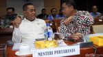 Menhan dan Menkominfo Raker dengan Komisi I DPR