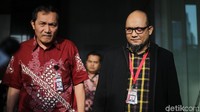Kepala Biro Penerangan Masyarakat (Penmas) Divisi Humas Polri Brigjen M Iqbal menyebut Polri turut bergembira atas kepulangan Novel ke Tanah Air pascaoperasi. Polisi pun terus mendoakan Novel bisa cepat pulih supaya bisa diambil keterangan lagi terkait kasus teror air keras.