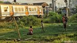 Potret Kehidupan di Pinggir Rel Kereta Api Jakarta
